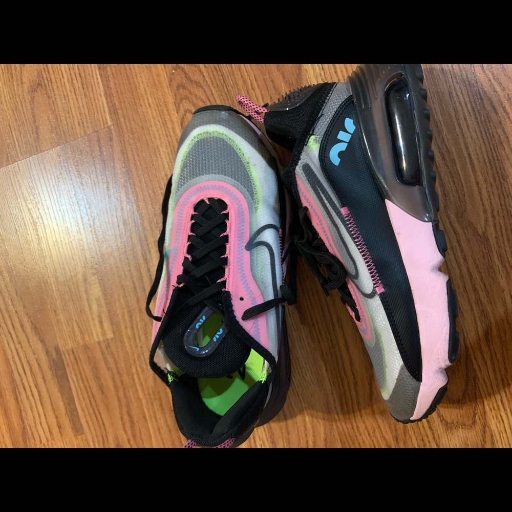Nike shoes
